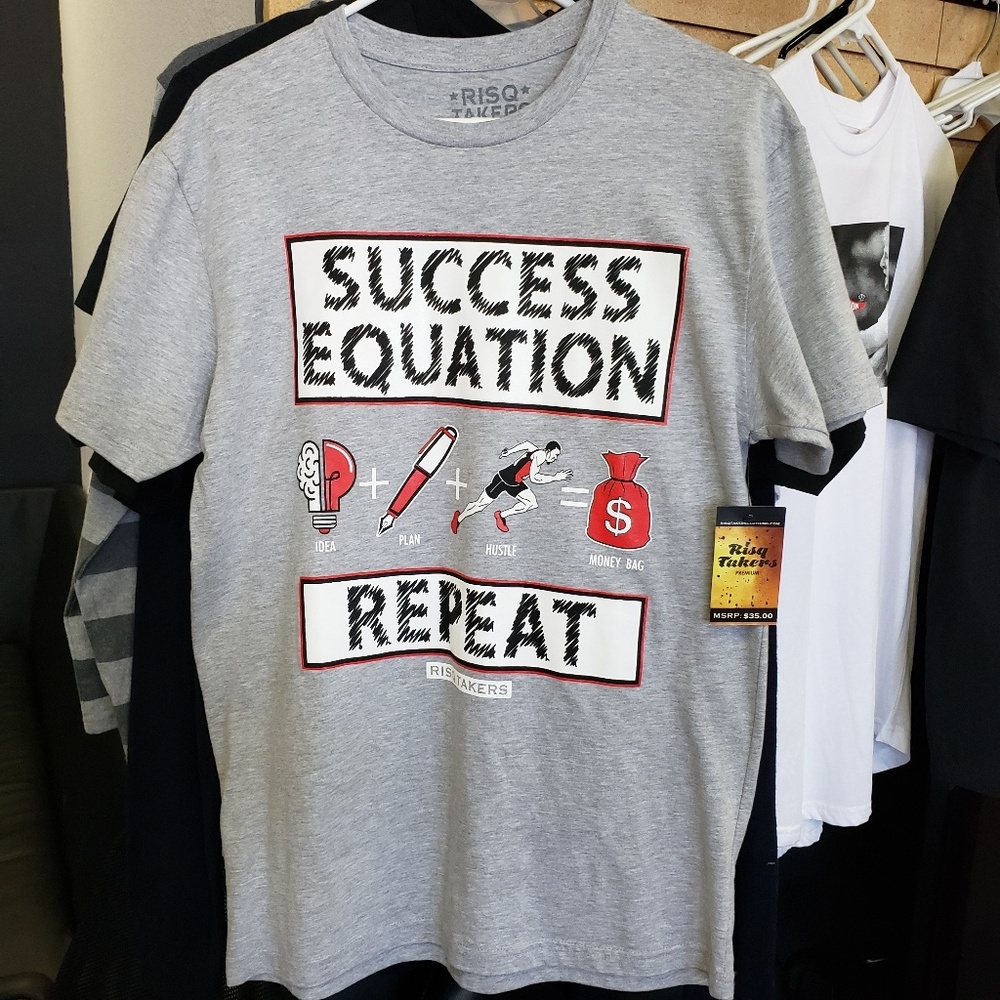 Ghraphic Tee